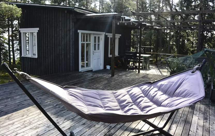 Cottage experience with the locals - Image 2